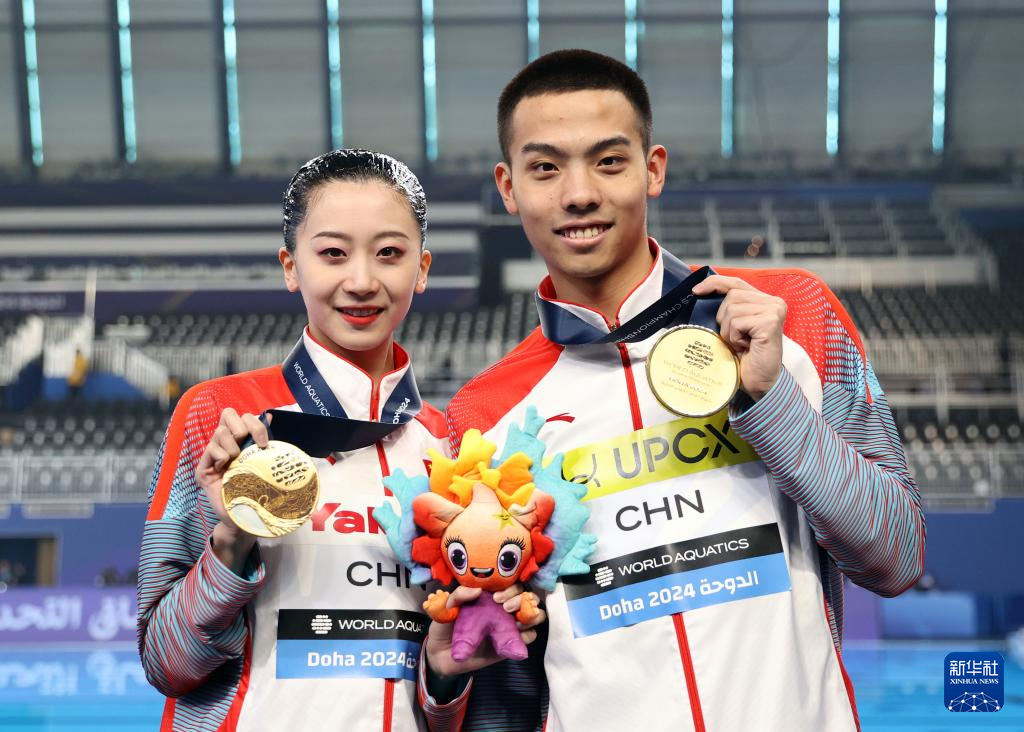 历届花样游泳世锦赛冠军_花样世界游泳冠军_女子花样游泳队世锦赛冠军