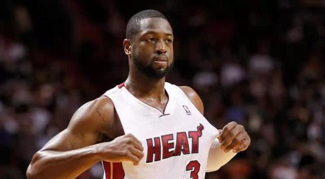 篮球王是谁_nba篮球王是谁_历史篮球三双王是谁