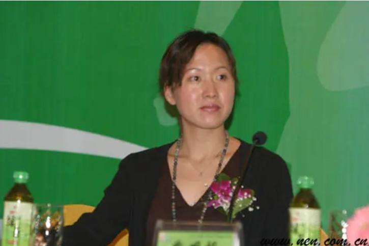 田径比赛冠军_足球队友拿了田径冠军_田径项目冠军