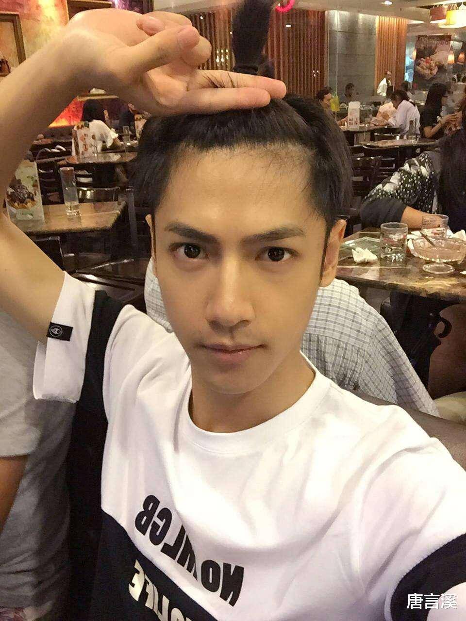 健身的明星老头叫什么_明星健身男神_老男明星健身