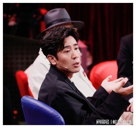 老男明星健身_明星健身男神_健身男明星叫什么名字