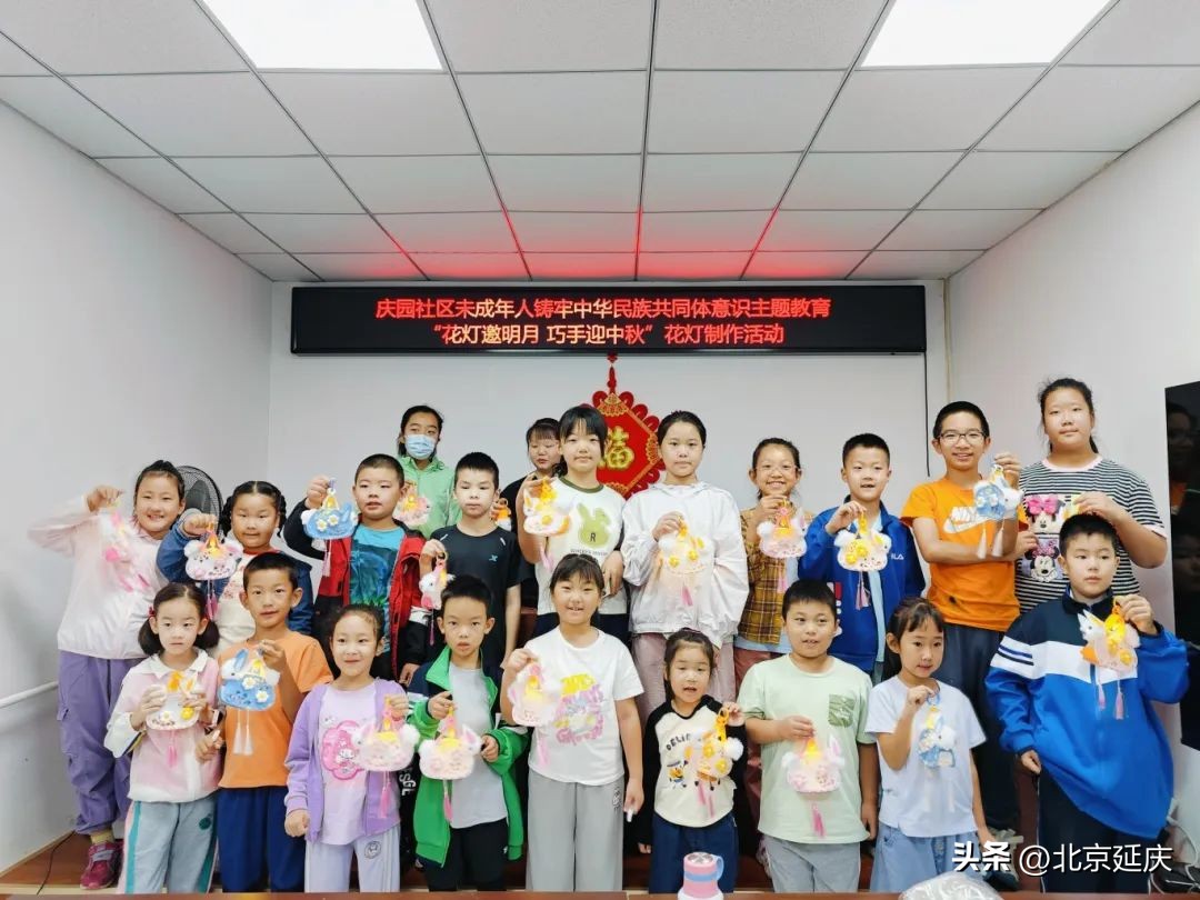 趣事中秋生活小报怎么画_中秋趣事作文小学生_中秋生活小趣事