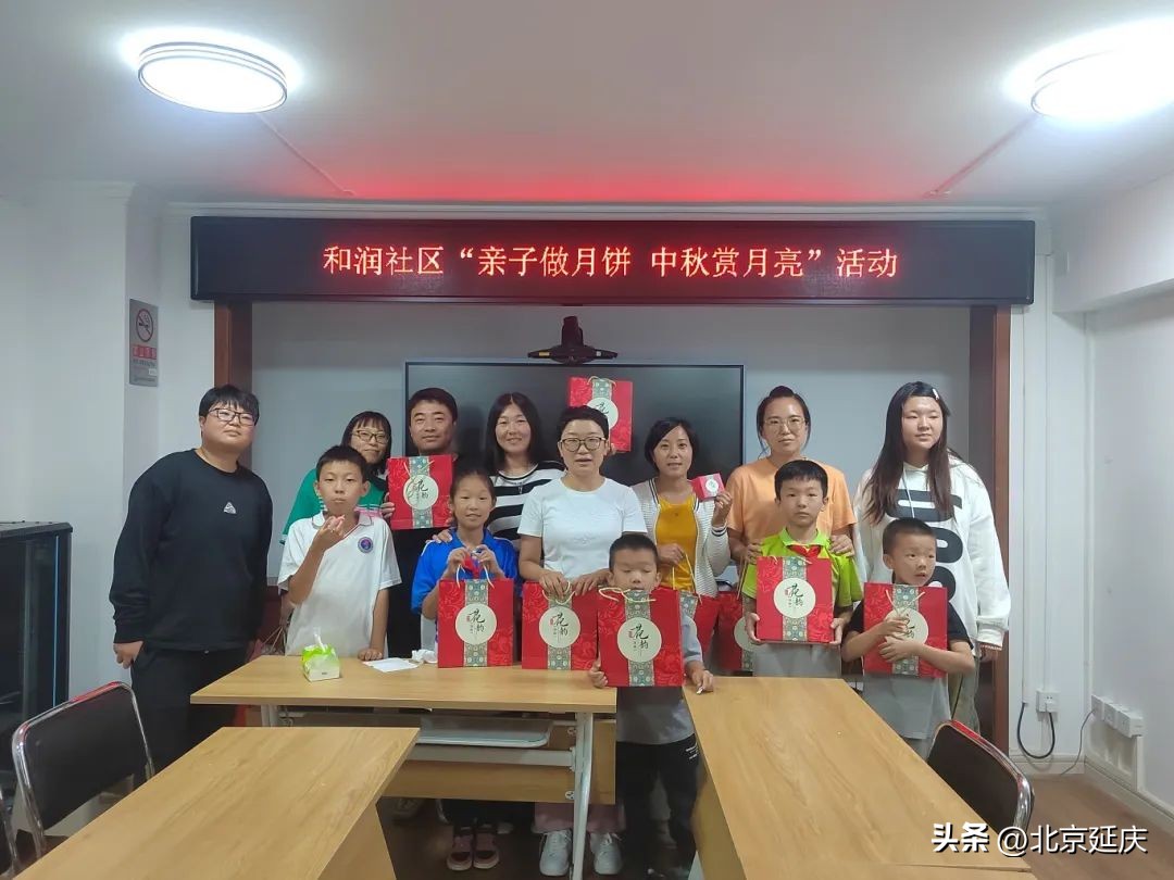 中秋趣事作文小学生_趣事中秋生活小报怎么画_中秋生活小趣事