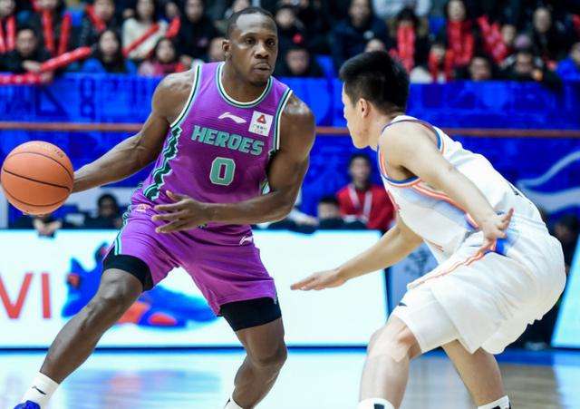 哈德森扣篮_哈德森nba打球视频_哈德森投篮球技巧