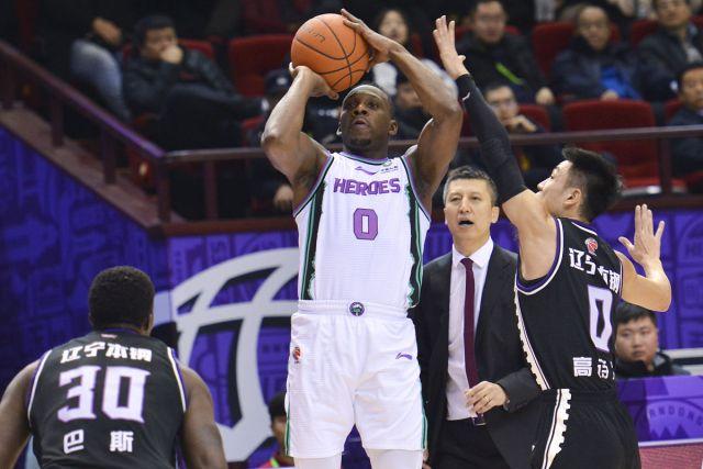 篮球队员哈德森_哈德森nba打球视频_哈德森投篮球技巧