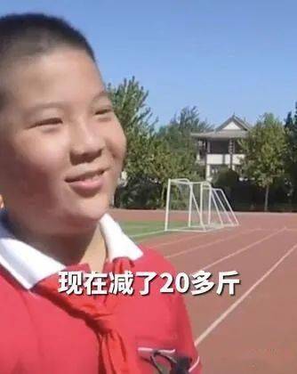 小学生跳的体操_小学生跳的操是什么歌名_小学生跳身体操