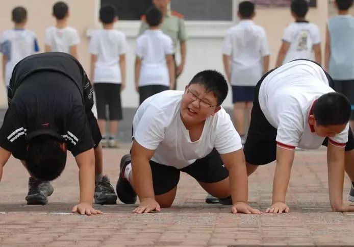 柔道的基本动作视频_柔道技巧动图_柔道动画图